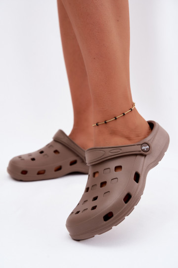 Braune Damen leichte Clogs LEMIGO 806 2