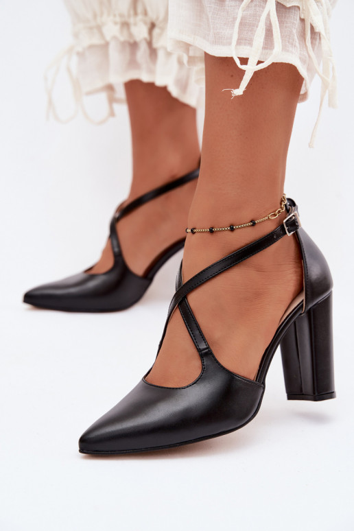 Zwarte schoenen met hakken en bandjes Zazoo 1053