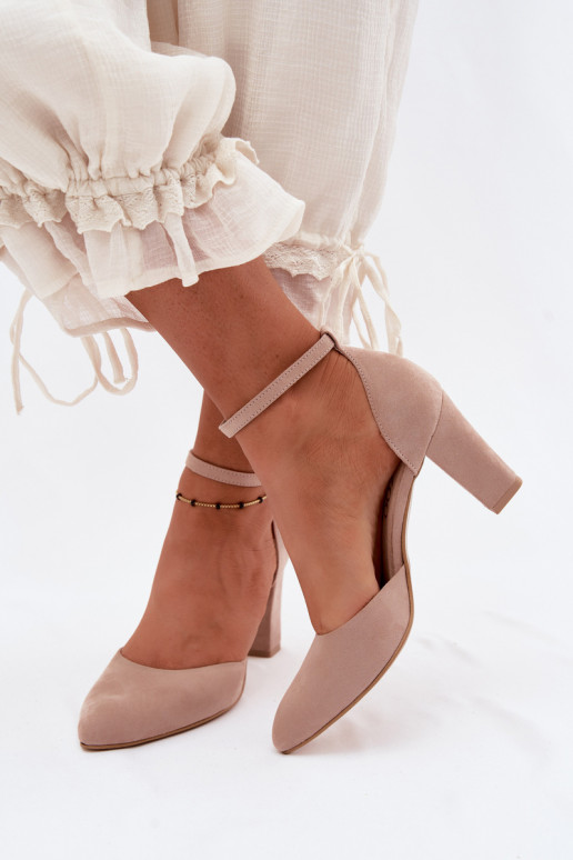 Sandkleurige sandalen met hakken en bandjes met puntige neus Zazoo 823