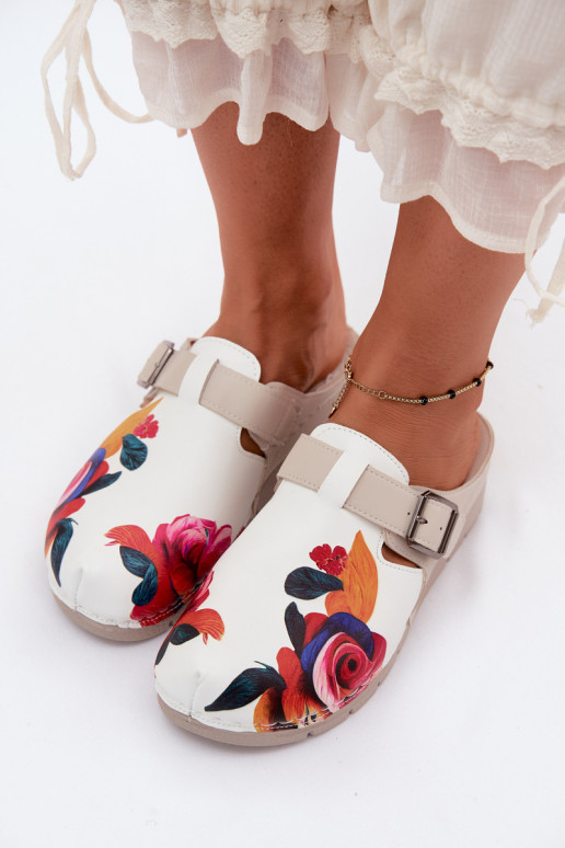 Damen Clogs mit Schnallen sandfarben