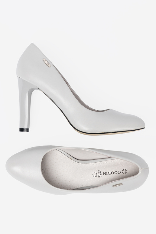 Graue klassische High Heels