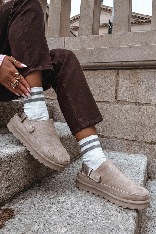 Chaussons chauds pour femmes avec fourrure à l'intérieur sur plateforme couleur sable Azida