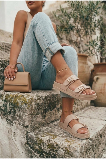 Chaussons pour femmes couleur sable avec boucles dorées Vilja 2