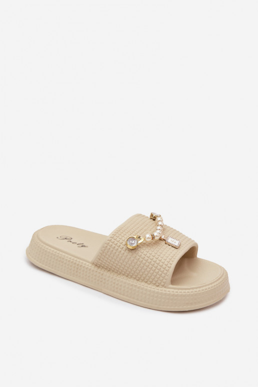 Dames sandkleurige lichte slippers met ornamenten Rosehip