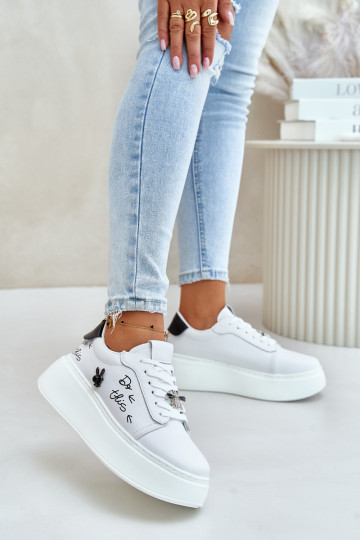 Baskets blanches en simili cuir avec plateforme et badges amovibles Vinceza 89102 2