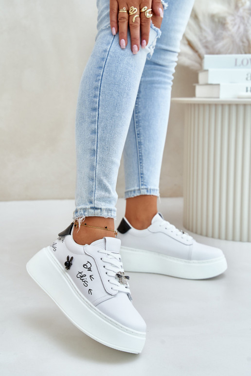 Baskets blanches en simili cuir avec plateforme et badges amovibles Vinceza 89102