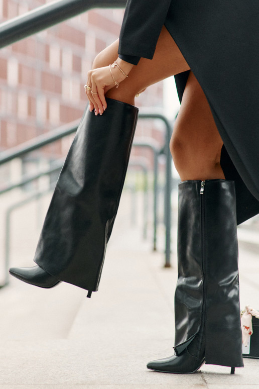Bottes longues chaudes avec talons fins et choleika cousue en noir Tamonia