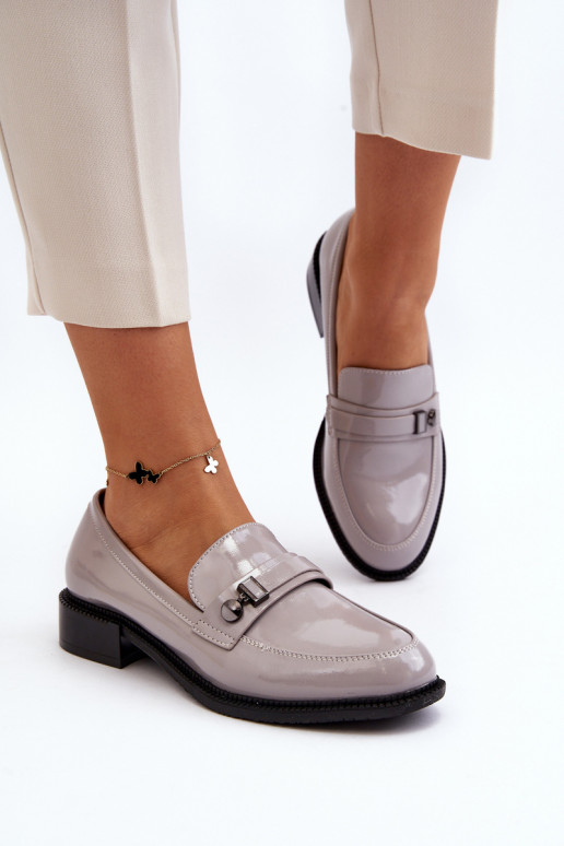 Dames gepatineerde loafers in grijze kleur Nerilaja