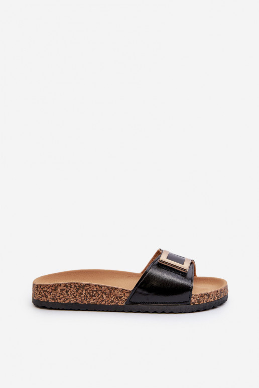 Chaussons pour femmes avec plateforme et ornements en noir Elleriome