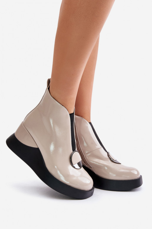 Bottines couleur sable avec plateforme et effet verni D&A MR880-136