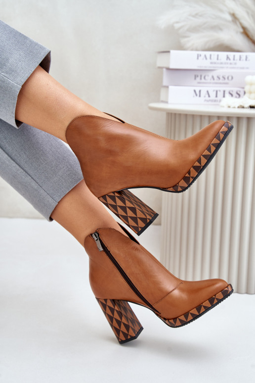Braune Lederstiefeletten mit Absätzen Laura Messi 2836