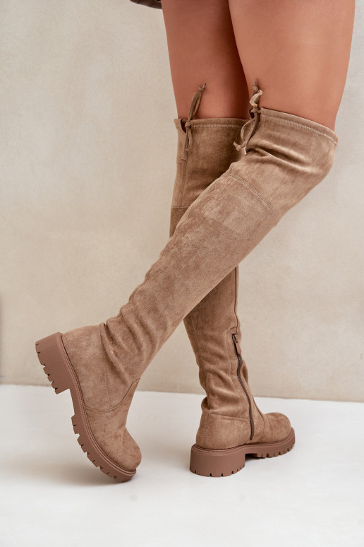 Bottes beiges au-dessus du genou avec talons larges en daim synthétique Arkelia