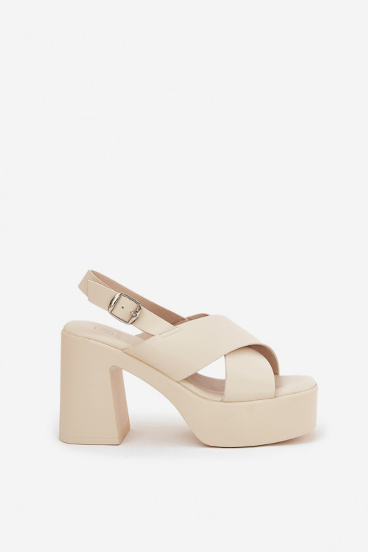 Dames sandalen met hoge hak op een platform van ivoorkleurig faux leather Annavin