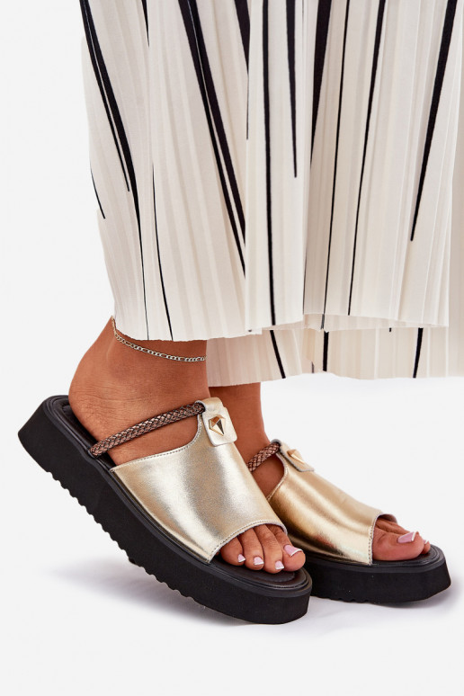 leren slippers voor dames met platform en versierde hakken in goud D&A MK51-475
