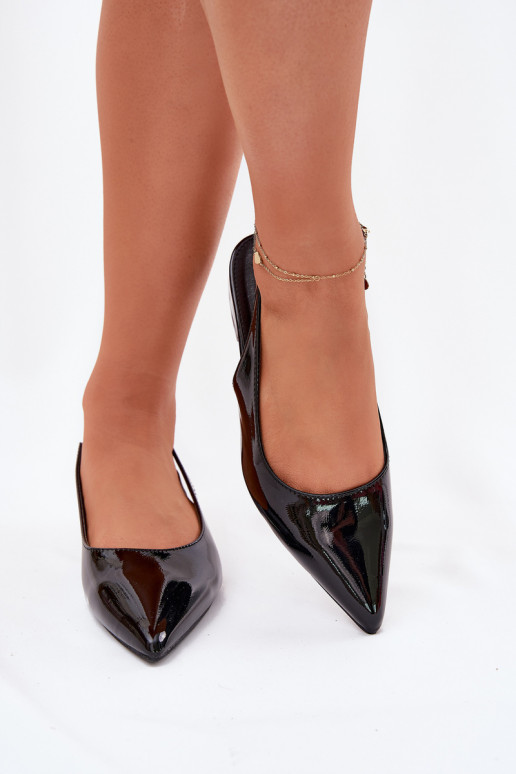 Ballerines vernies à petit talon en noir Testori
