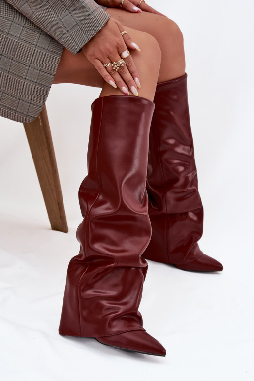 Bottes isolées pour femmes jusqu'au genou avec talons en bordeaux Elivira