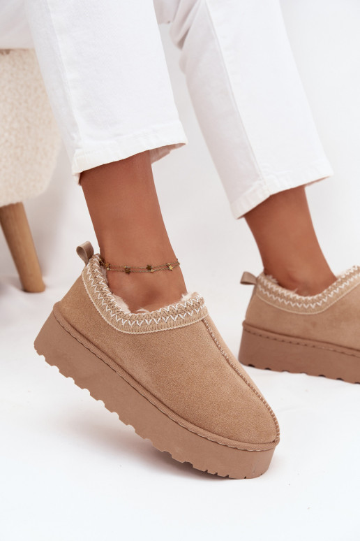 Bottes de neige basses couleur sable avec fleurs brodées et plateforme Taliah
