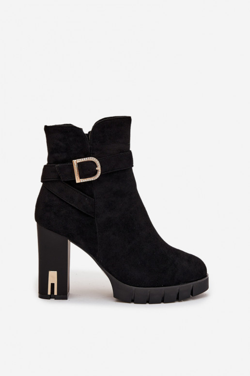 Wärmende Damen-Stiefeletten mit Schnallen, schwarz Nolivira