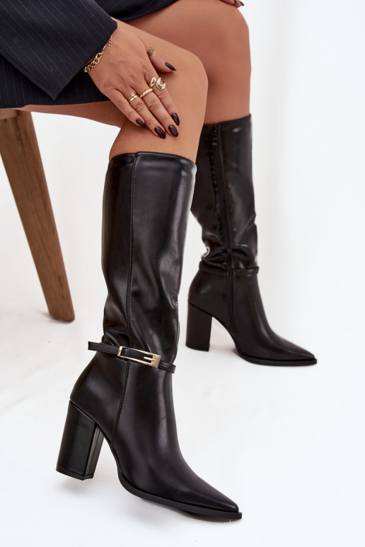 Schwarze isolierte Damenstiefel über dem Knie mit Absätzen und Schnallen Cirella