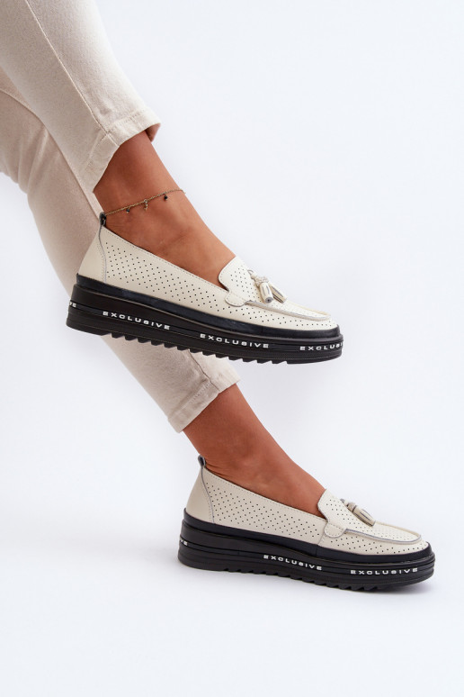Dames mocassins van faux leather op een platform in zand Assetnima