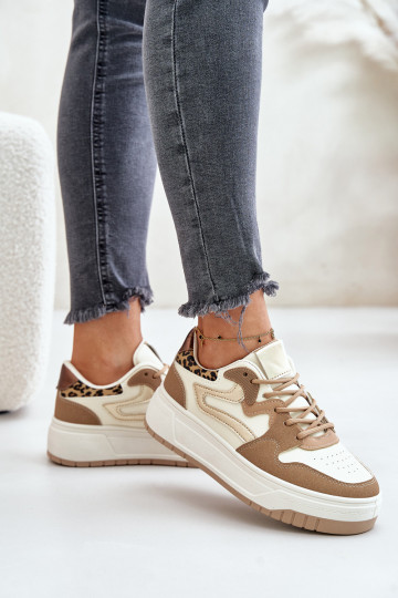 Dames sneakers van faux leather met platform en luipaardpatronen in zand Henizore