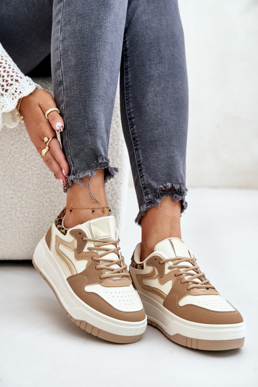 Dames sneakers van faux leather met platform en luipaardpatronen in zand Henizore