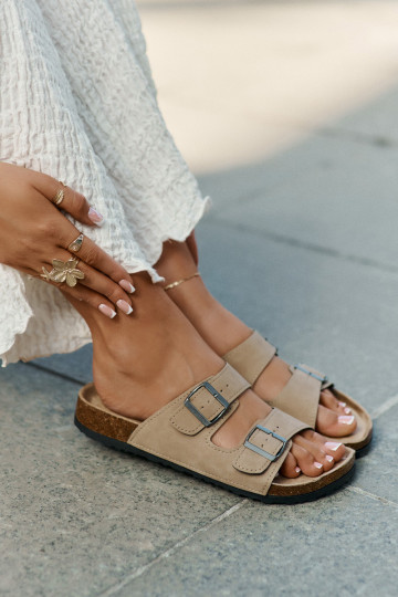 Damespantoffels met gespen met platform beige Galurena