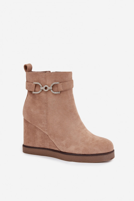 Bottes de cheville pour femmes sur plateforme avec détails décoratifs couleur sable Turirivana