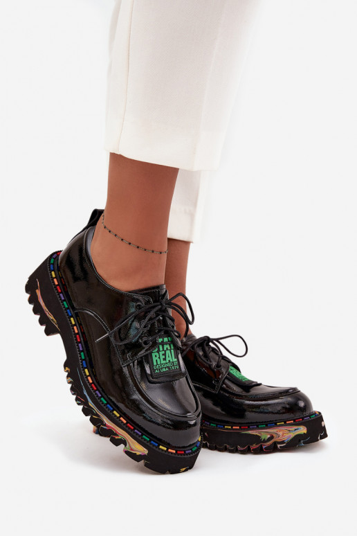 Dames schoenen met lak effect Artiker 57C0172 in zwart