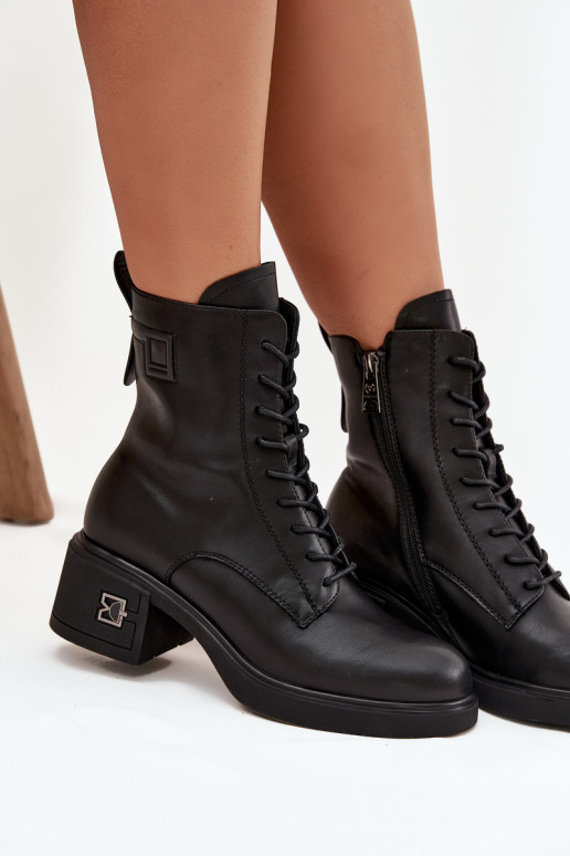 Bottes de cheville pour femmes isolées en cuir naturel Vinceza 66819 en noir