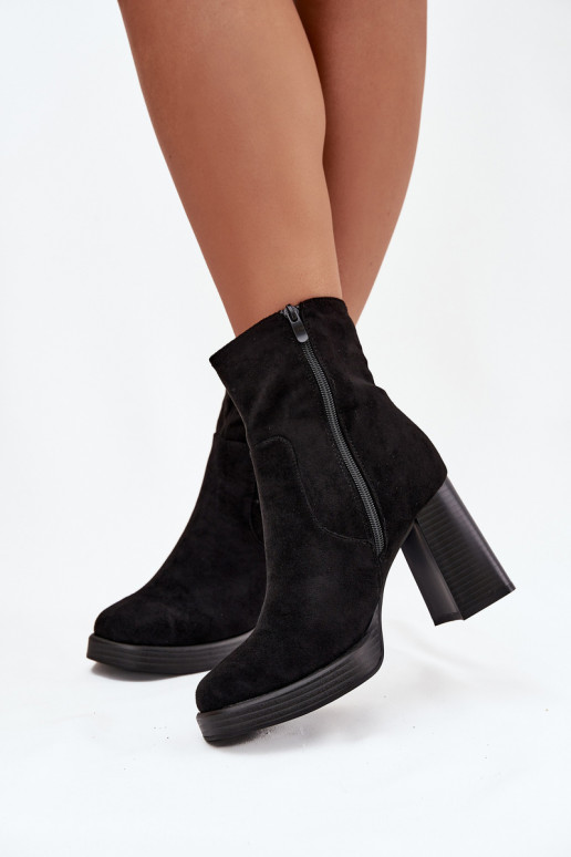 Bottes de cheville pour femmes en noir Pavinne