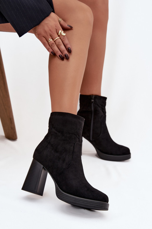 Bottes de cheville pour femmes en noir Pavinne