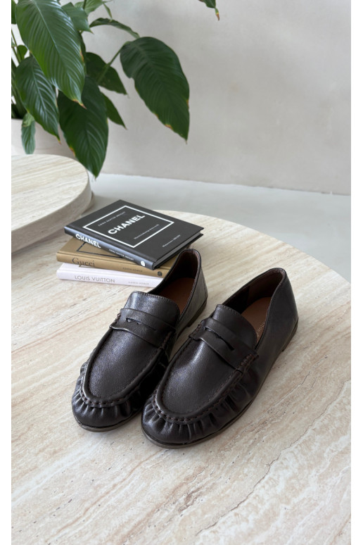 Mocassins pour femmes avec volants couleur chocolat Sabley