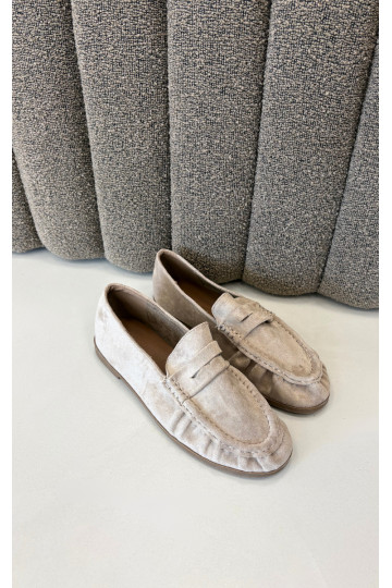 Mocassins pour femmes avec volants en daim synthétique couleur sable Sabley 2