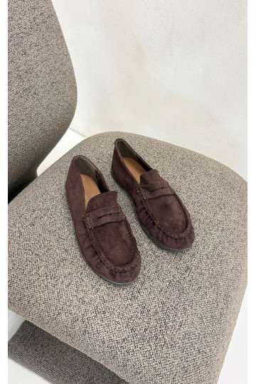 Damesmokassins met ruches van faux suede in chocoladekleur Sabley