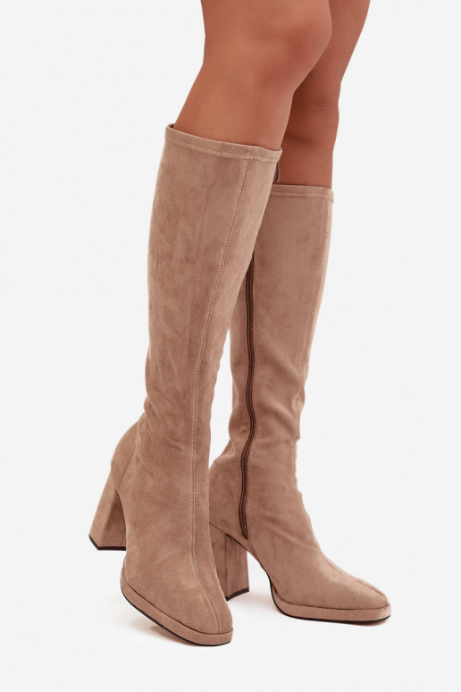 Damen Stiefel mit Einsätzen auf Blockabsatz sandfarben Brivana