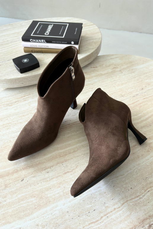 Bottines pour femmes sur talon fin avec bout pointu couleur kaki Bessia