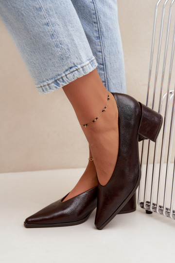 Schoenen met puntige neus en vierkante hakken van faux leather in donkerbruin kleur Lavisa