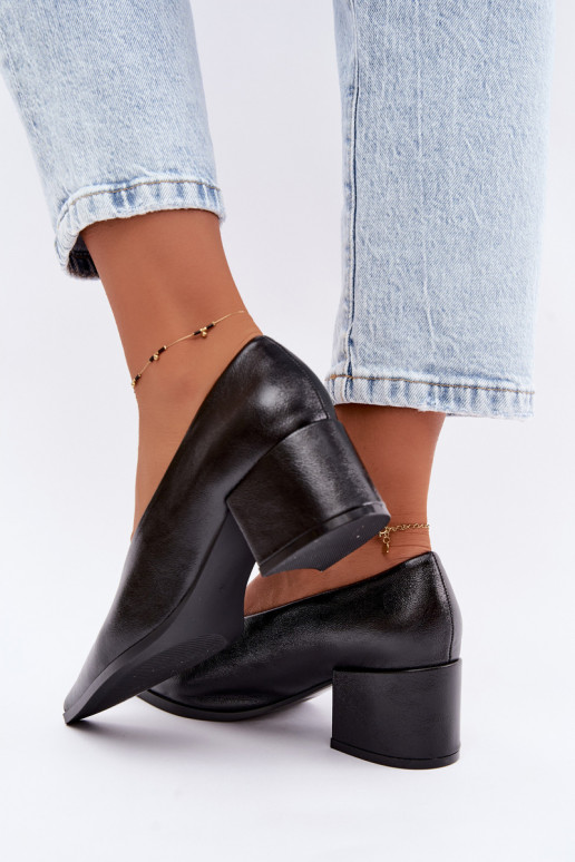 Chaussures à bout pointu et talons carrés en simili cuir couleur noire Lavisa