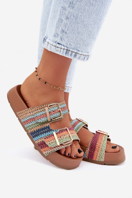 Chaussons dorés pour femmes avec boucles et plateforme en différentes couleurs Meretta