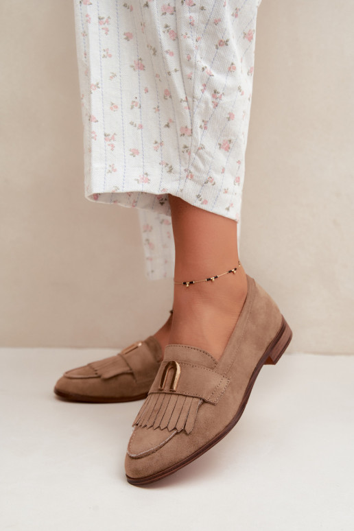 Zandkleurige dames mocassins met franjes en gouden details Brenis