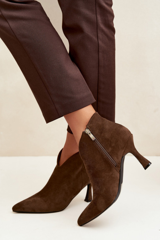 Bottines pour femmes sur talon fin avec bout pointu couleur kaki Bessia