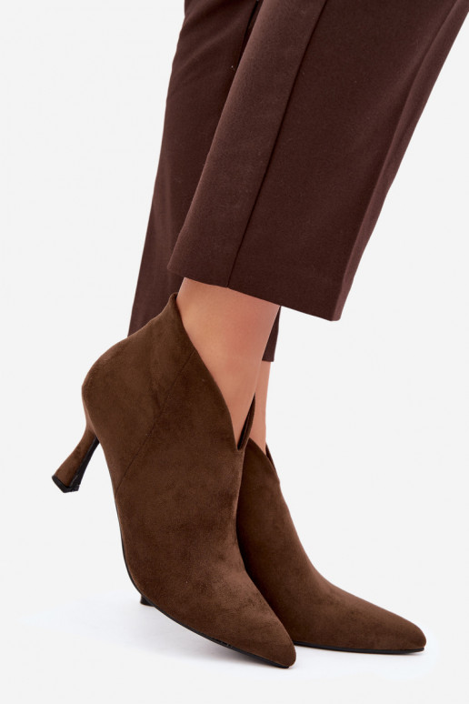 Bottines pour femmes sur talon fin avec bout pointu couleur kaki Bessia