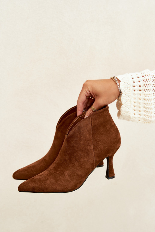 Bottines pour femmes sur talon fin avec bout pointu couleur marron Bessia