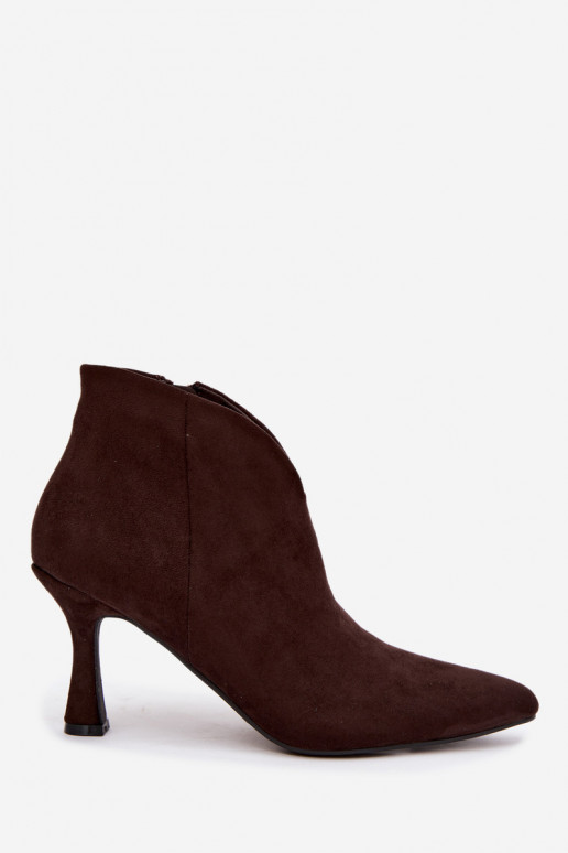 Damen Stiefeletten auf schmalem Absatz mit spitzem Zehen in schokoladenfarbener Bessia