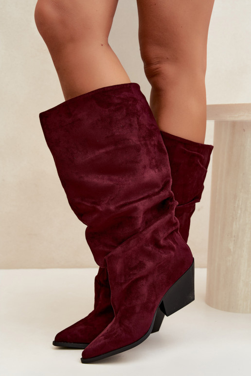 Bottes au-dessus du genou pour femmes avec partie supérieure incurvée et talons en daim couleur bordeaux Durela
