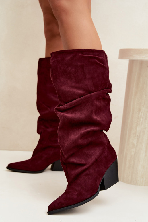 Bottes au-dessus du genou pour femmes avec partie supérieure incurvée et talons en daim couleur bordeaux Durela