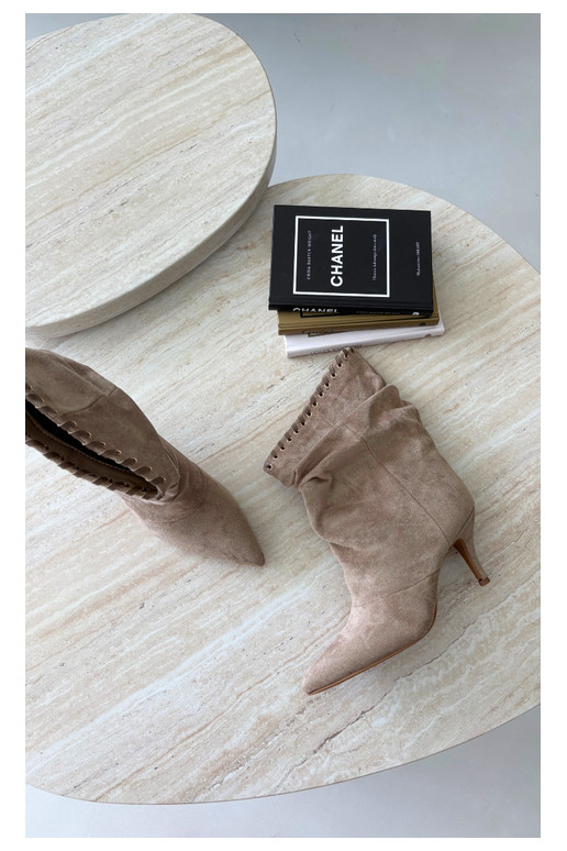 Bottines froncées avec talons fins couleur sable Herella