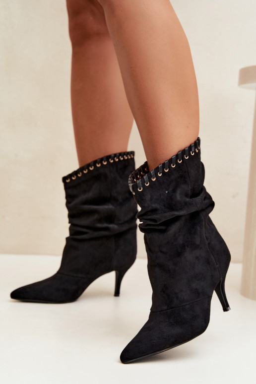 Falten ankle boots mit dünnen Absätzen in schwarzer Herella