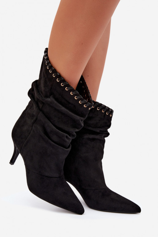 Bottines froncées avec talons fins couleur noire Herella